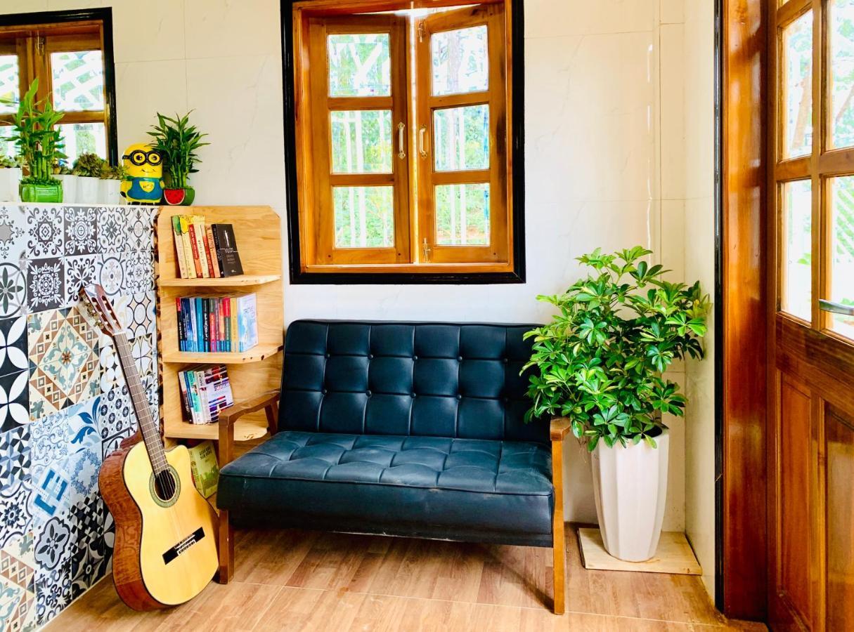Nang Homestay Mang Den Tỉnh Kontum Exterior photo